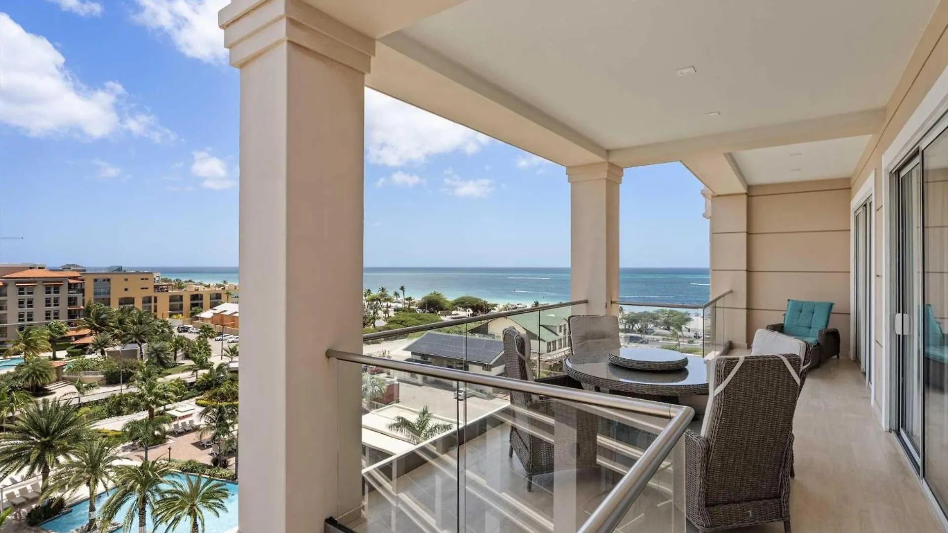 度假居 Beach View- Scenic View Penthouse 2Br Condo- Lv607 棕榈滩